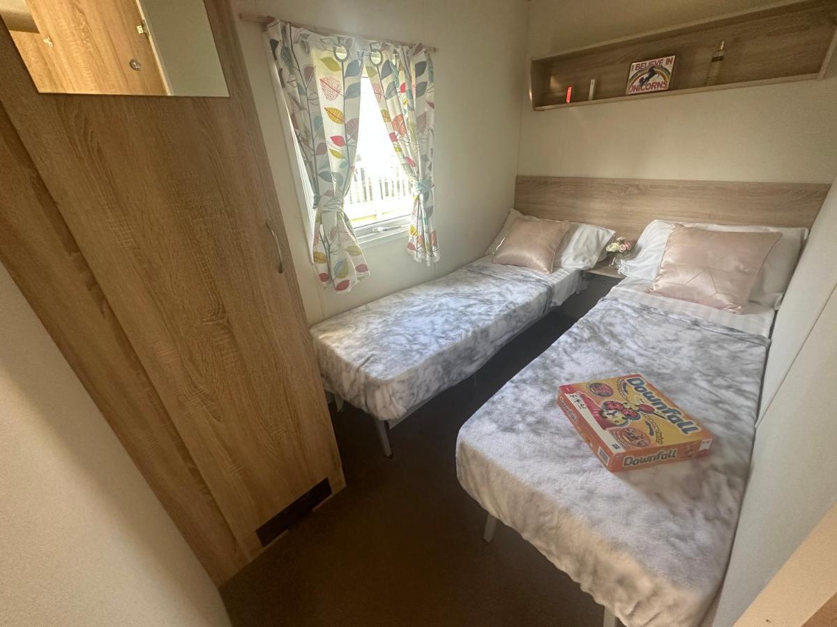 Caravan Delta 2 Bedroom In Rhyl Exterior photo