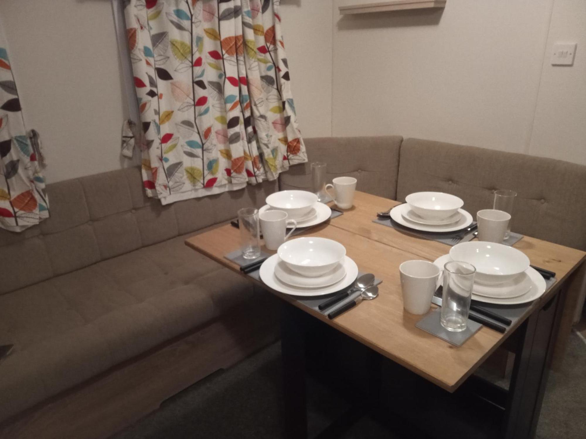 Caravan Delta 2 Bedroom In Rhyl Exterior photo
